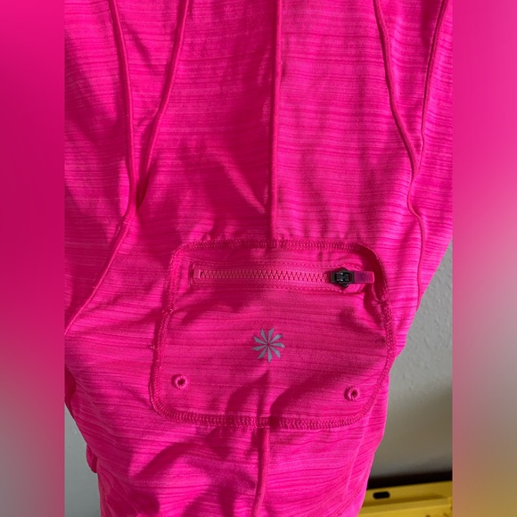 ATHLETA Neon Pink 1/4 Zip Top 🌴 - Picture 4 of 6